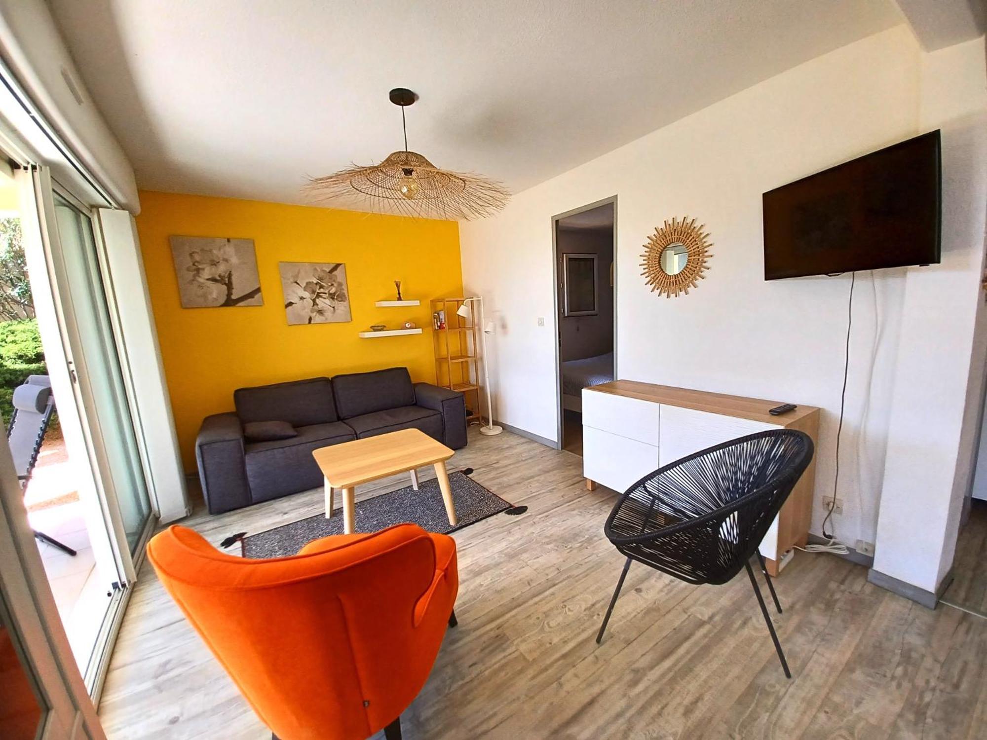 Plain-Pied Jardin 6 Personnes Clim Vue Mer Parking Wifi Terrasse Piscine Dans La Residence Saint-Pierre-la-Mer  المظهر الخارجي الصورة